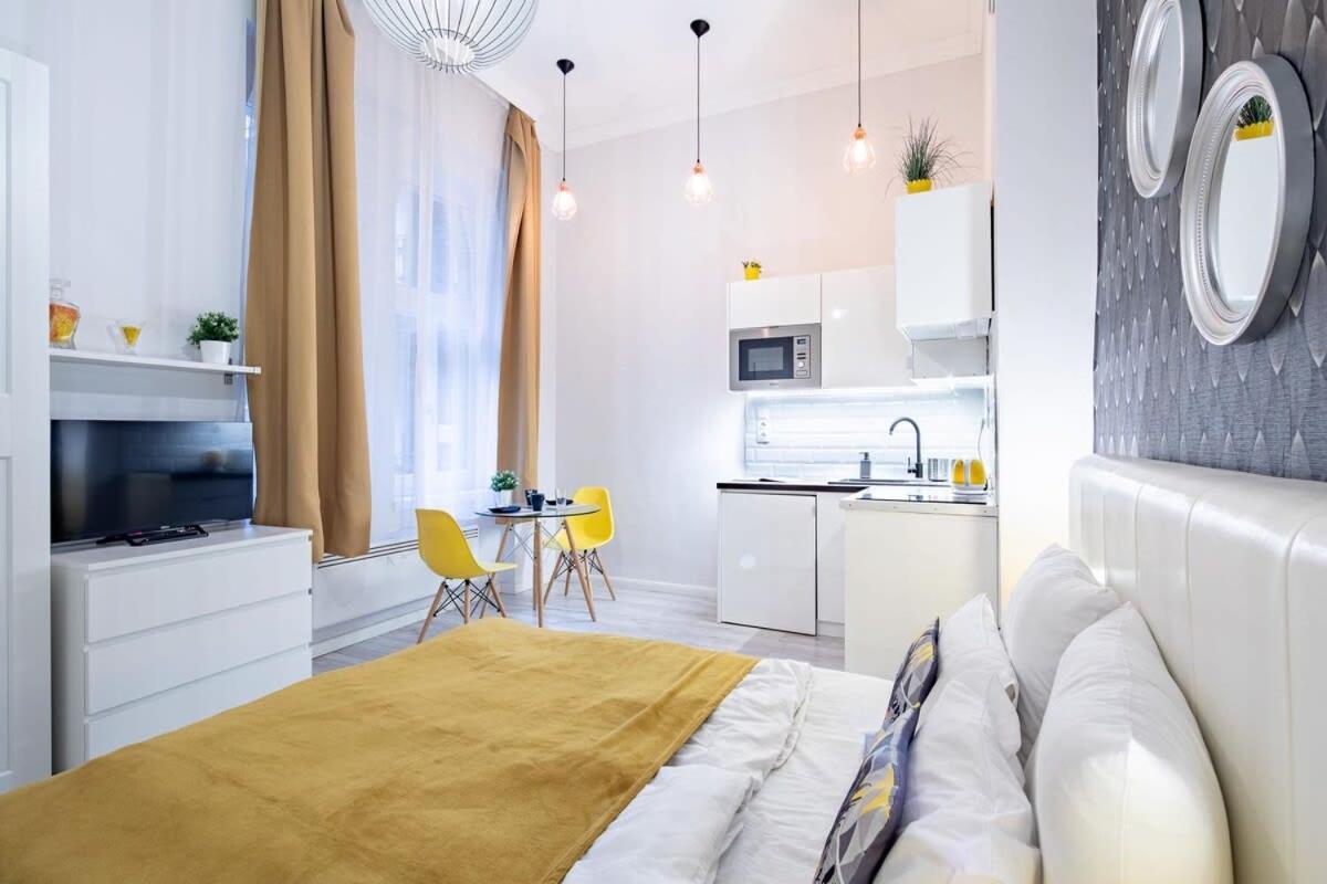Very - Easy Use - Air Con Apartment Budapest
