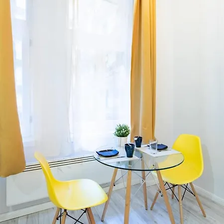 Very Central - Easy Use - Air Con Studio Budapest Extérieur photo